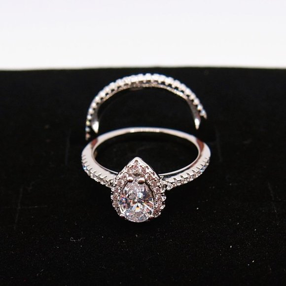 Beautiful 2 Pc. Halo Teardrop Bridal Set - Picture 6 of 8